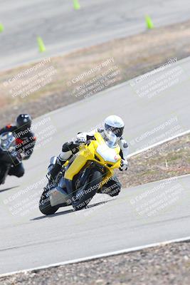 media/Mar-04-2023-TrackXperience (Sat) [[f3a86947c9]]/Group 3/session 2 turn 11/